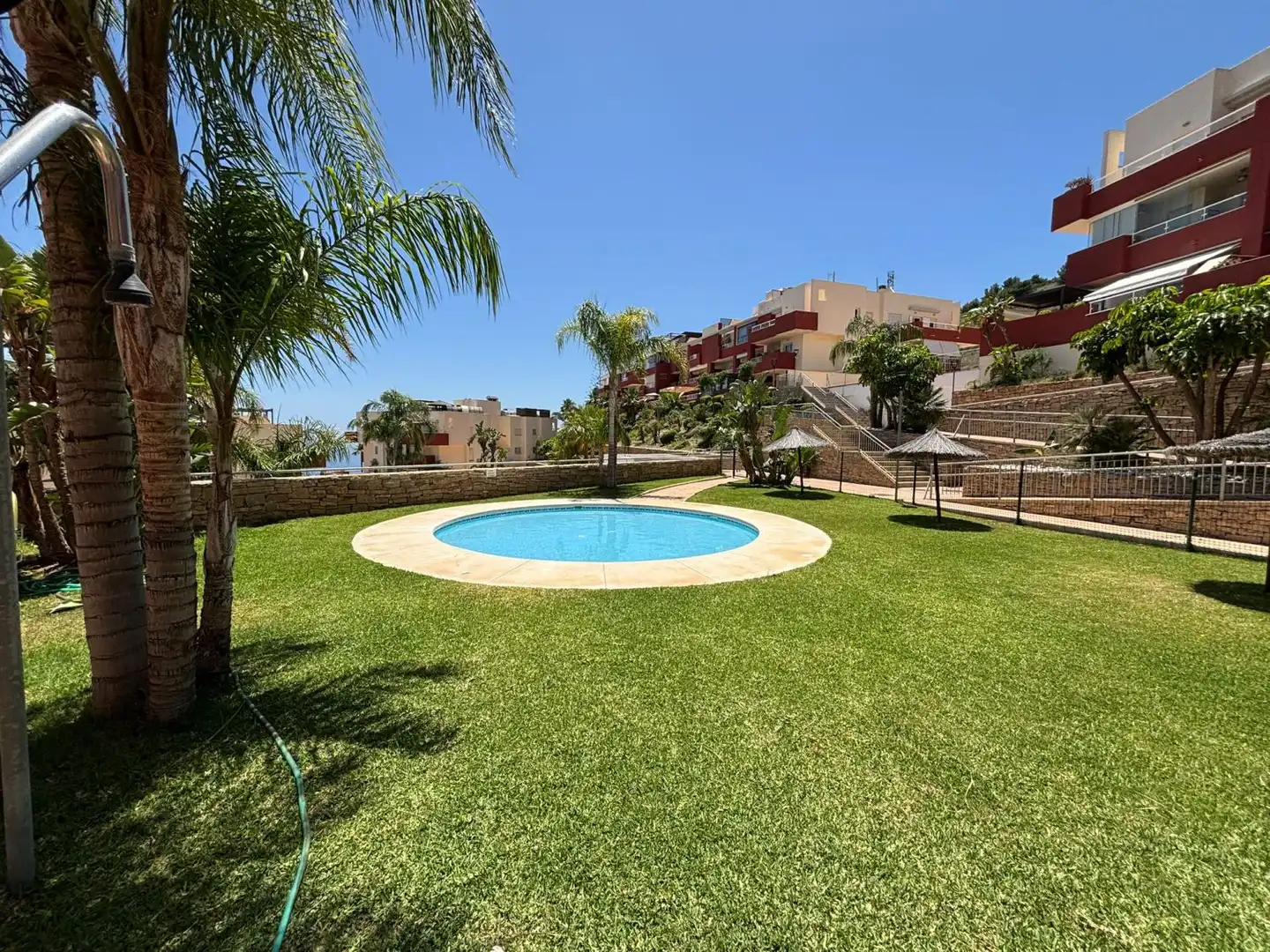 Piscina de Pis en venda en Benalmádena amb Terrassa i Piscina comunitària