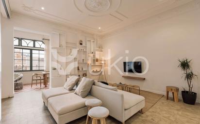 Living room of Apartment to rent in  Barcelona Capital  with Air Conditioner, Furnished and Oven