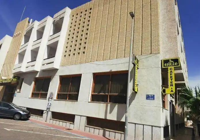 Business premises for sale in Calle De La Base 4, imagen 4