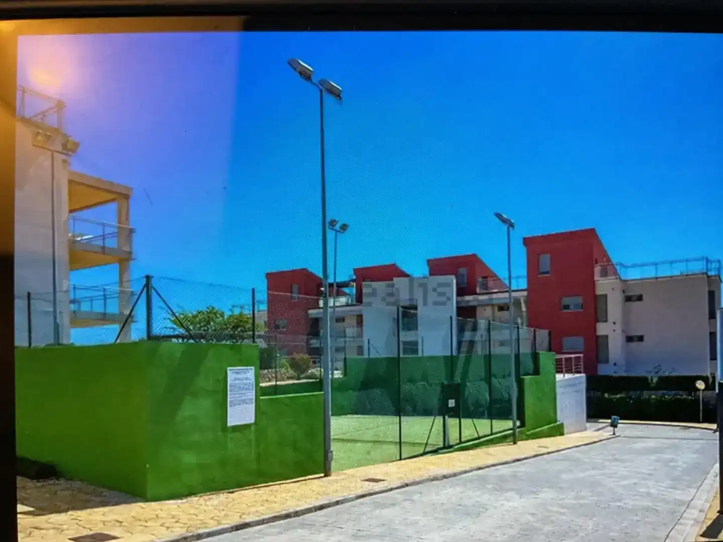 Vista exterior de Dúplex de lloguer en Oropesa del Mar / Orpesa amb Aire condicionat, Jardí privat i Piscina