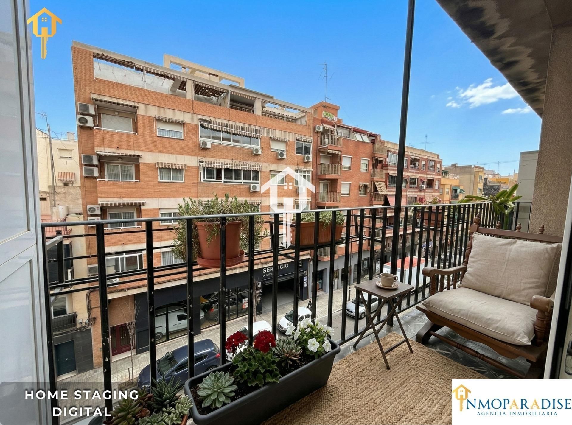 Apartment for sale in Calle MAESTRO ALONSO, Altozano - Conde Lumiares