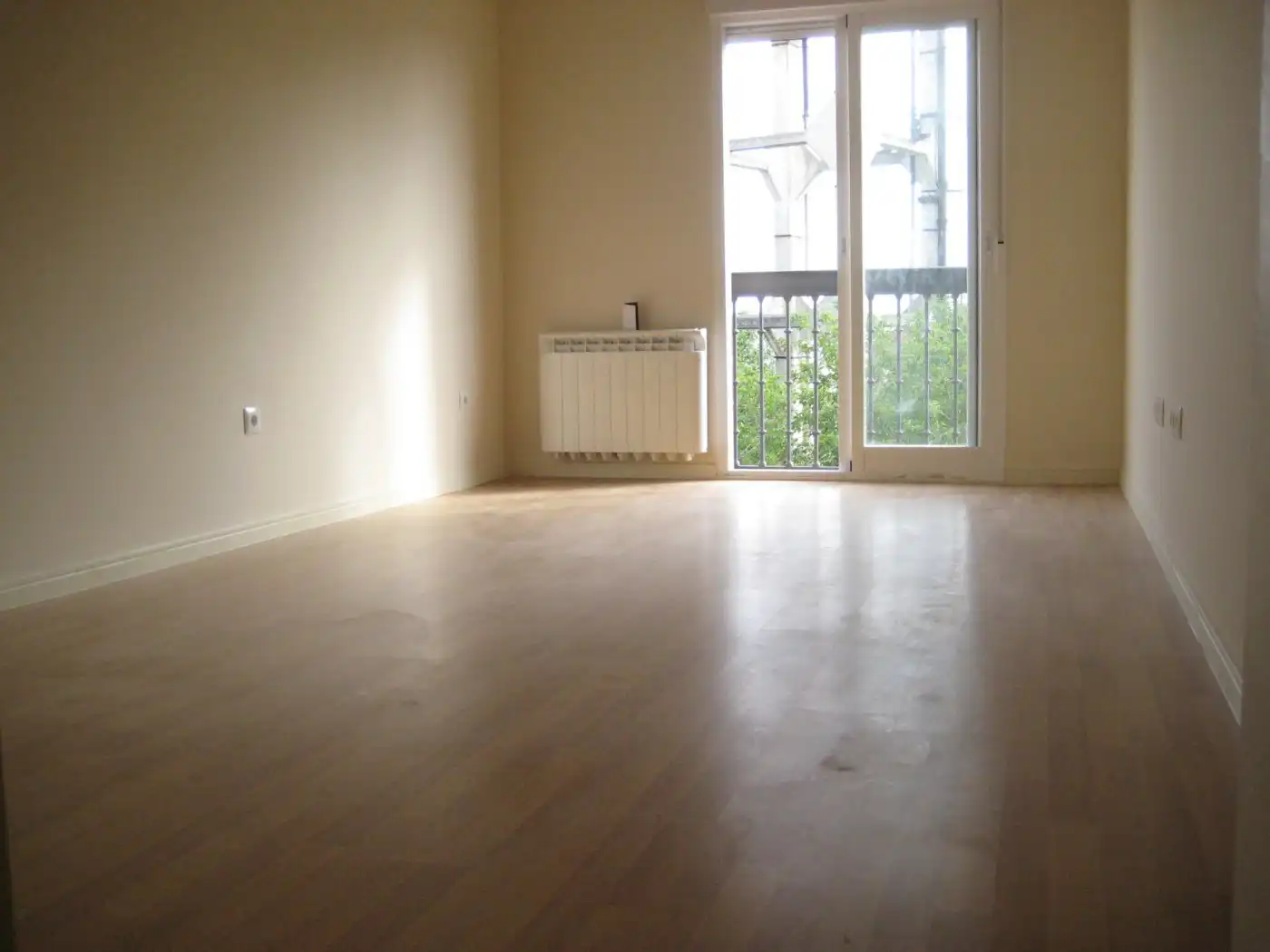 Sala de estar de Piso en venta en Fuensalida con Aire acondicionado, Calefacción y Terraza