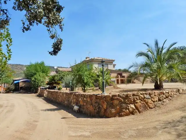 Vista exterior de Residencial en venda en Espiel