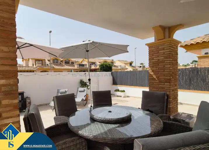 Chalet con piscina en venta en Orihuela Costa, imagen 11