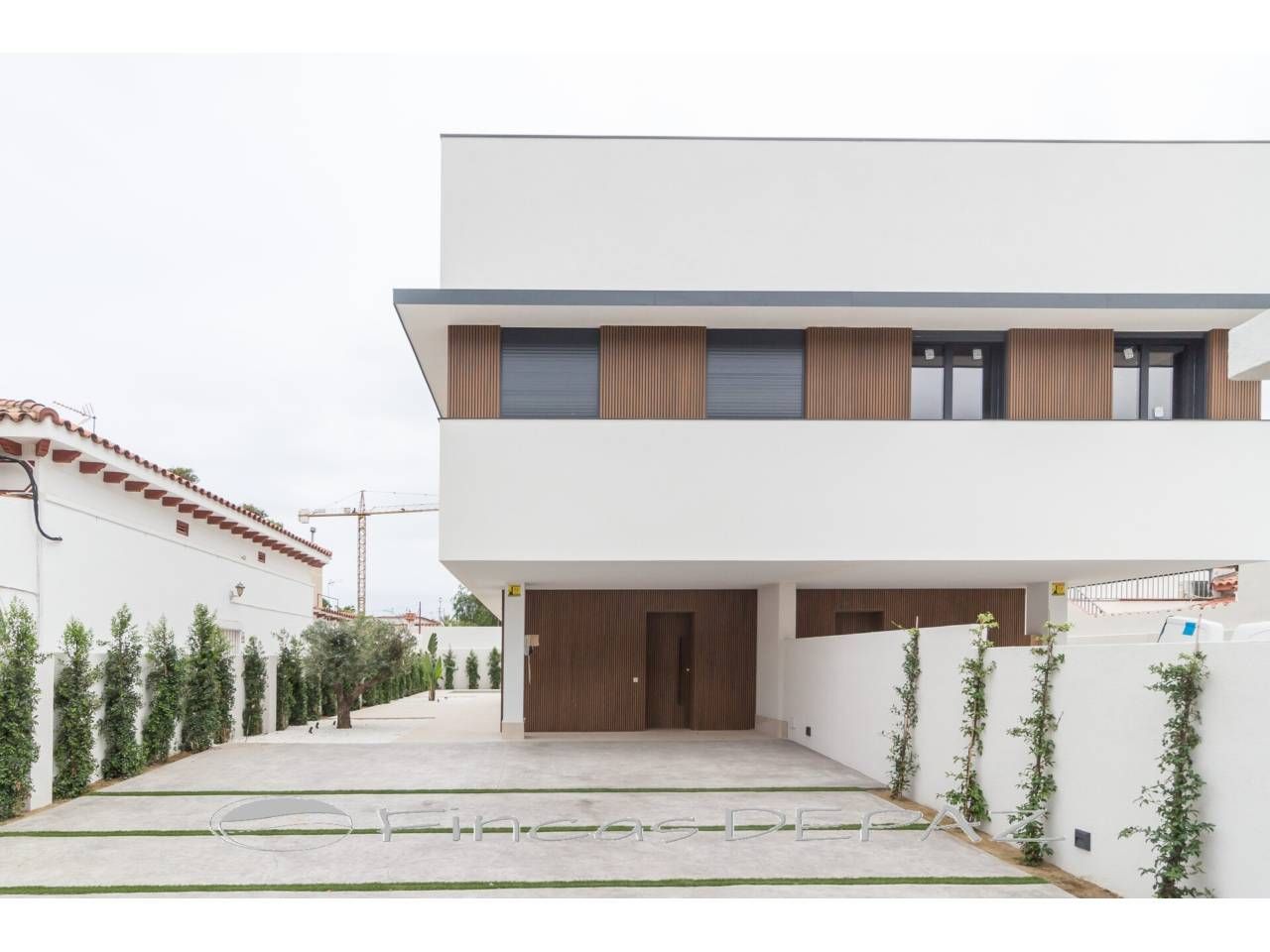 Vista exterior de Casa o xalet en venda en Castelldefels amb Aire condicionat, Calefacció i Jardí privat