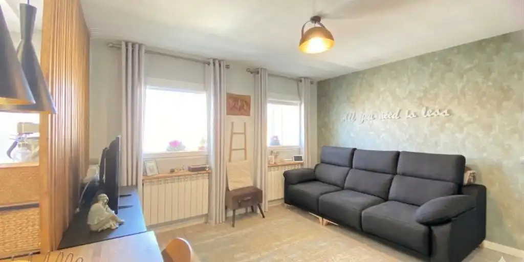 Living room of Flat for sale in Leganés  with Air Conditioner, Heating and Terrace