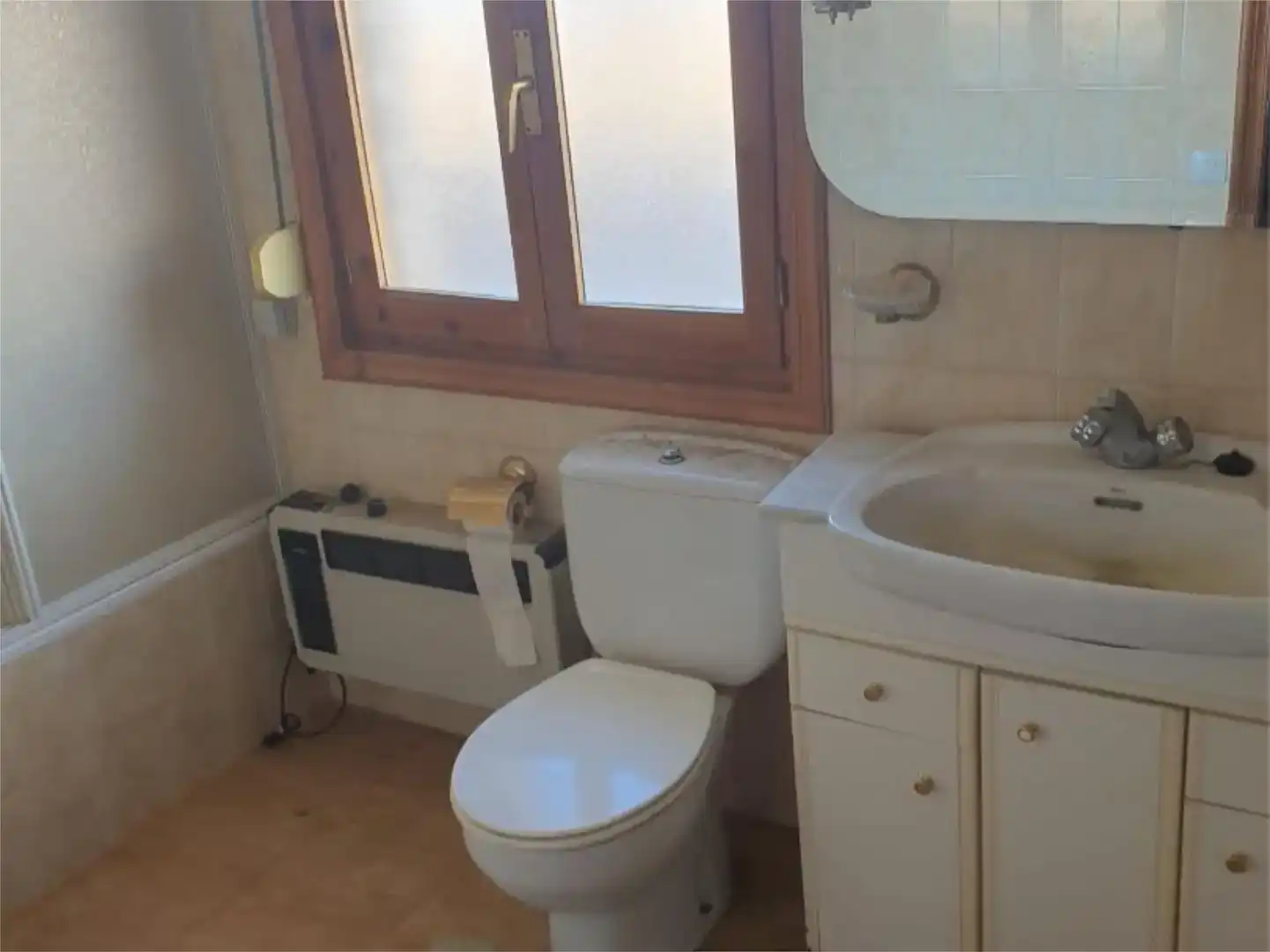 Baño de Piso en venta en Nalda con Aire acondicionado y Balcón