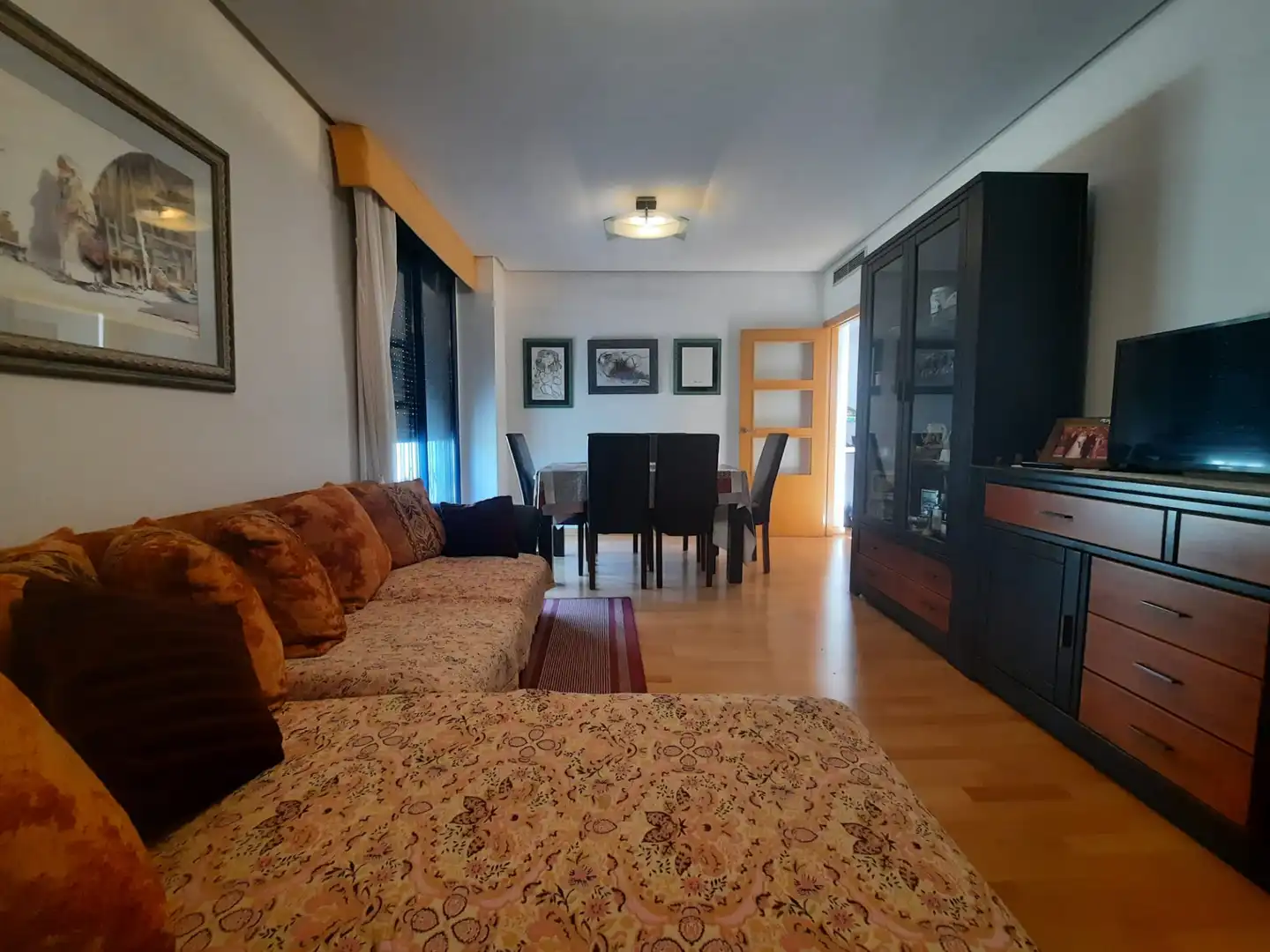 Sala d'estar de Pis en venda en Castellón de la Plana / Castelló de la Plana amb Jardí privat, Parquet i Terrassa