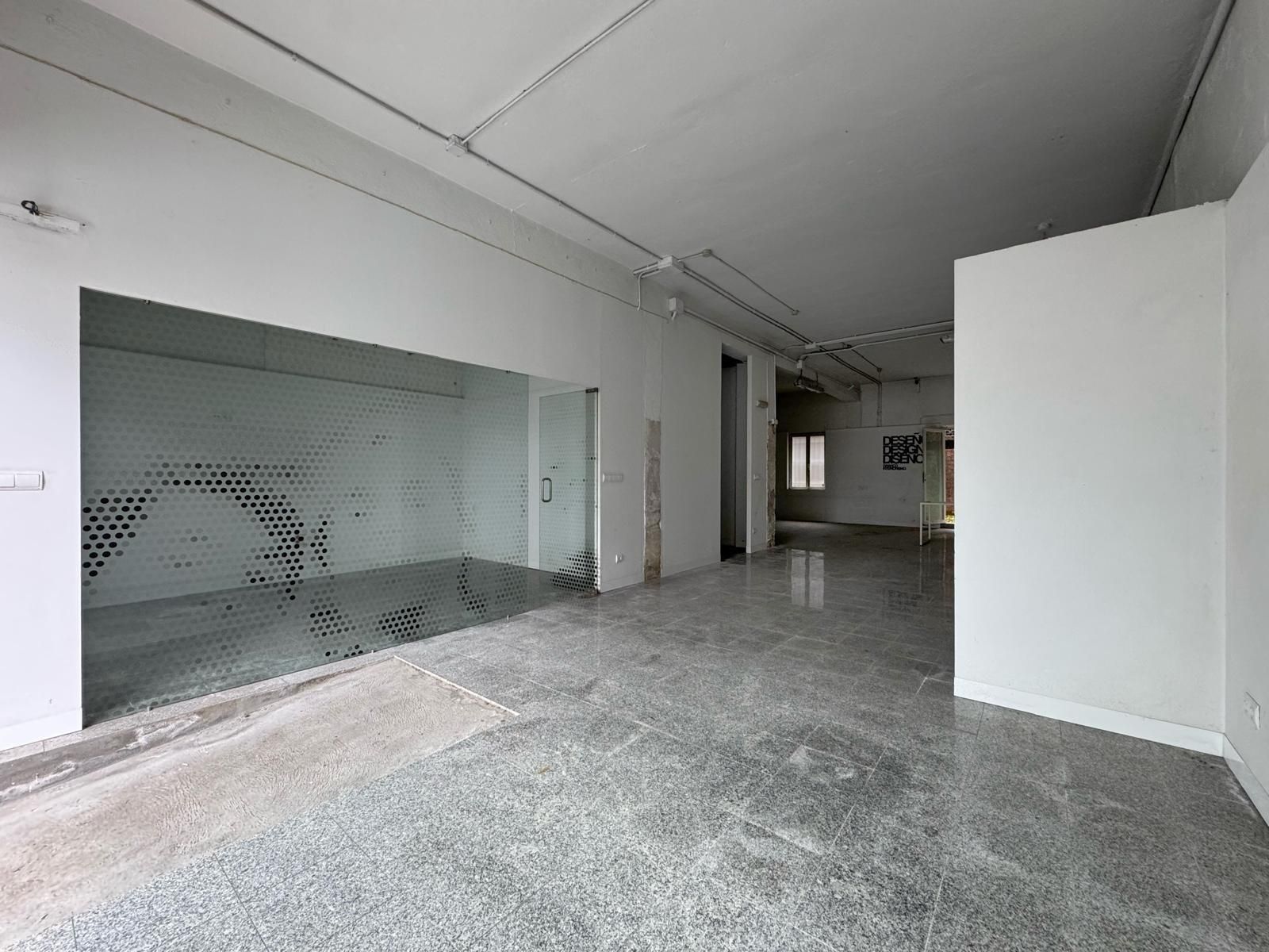 Premises for sale in Pontevedra Capital   with Terrace