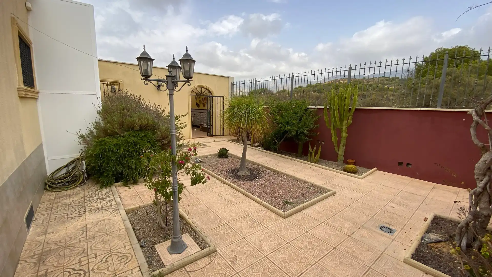 Casa rústica amb piscina en venda a Crevillent, imagen 36
