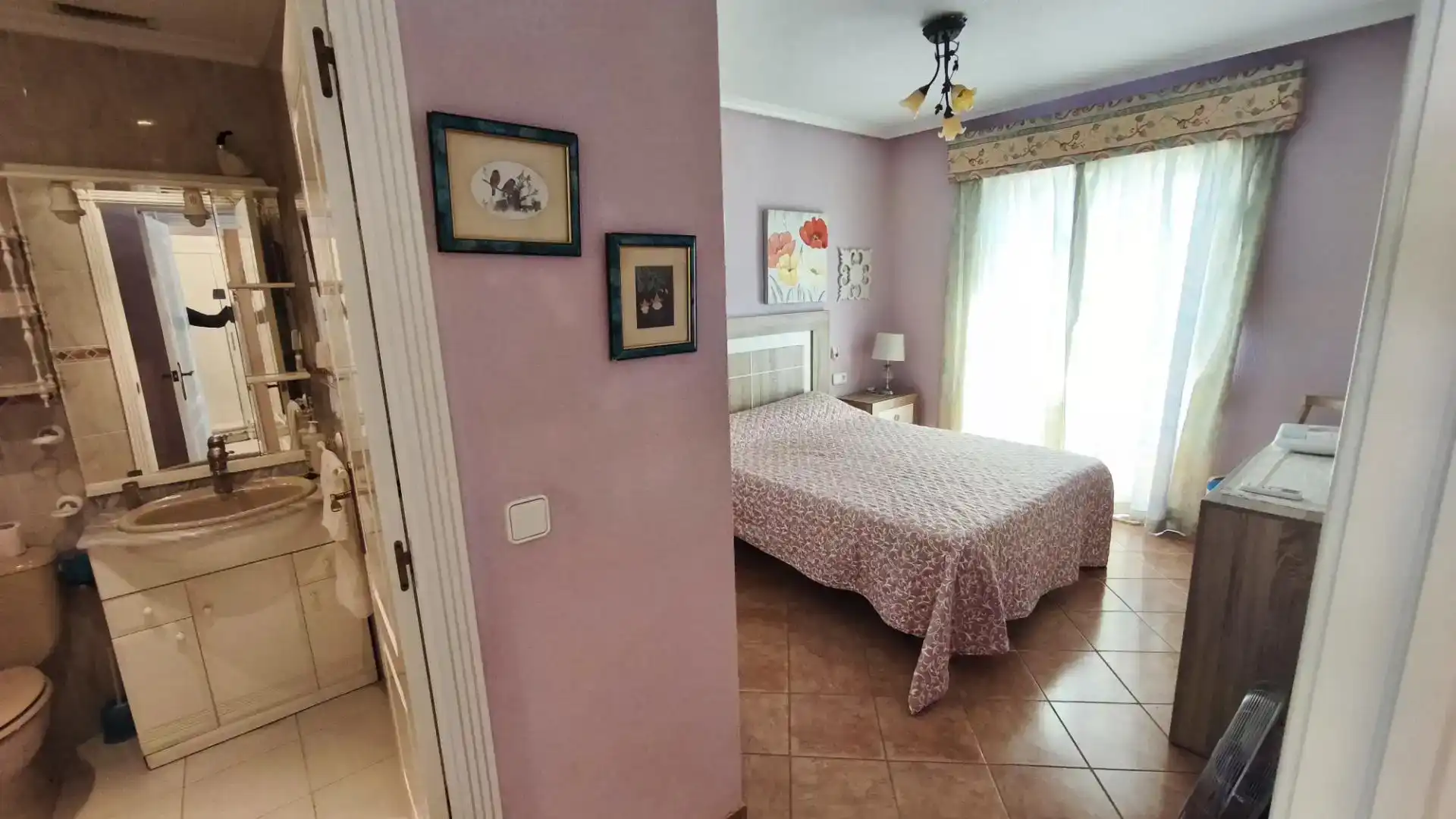 Dormitori de Casa adosada en venda en Santa Pola amb Aire condicionat i Balcó