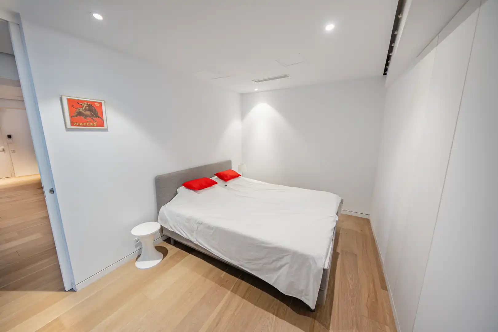 Maisonette zum Verkauf in Barcelona mit Klimaanlage, Heizung und Privatgarten