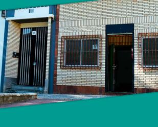Exterior view of Office to rent in  Zaragoza Capital  with Air Conditioner