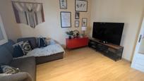 Living room of Flat for sale in  Barcelona Capital  with Furnished, Oven and Washing machine