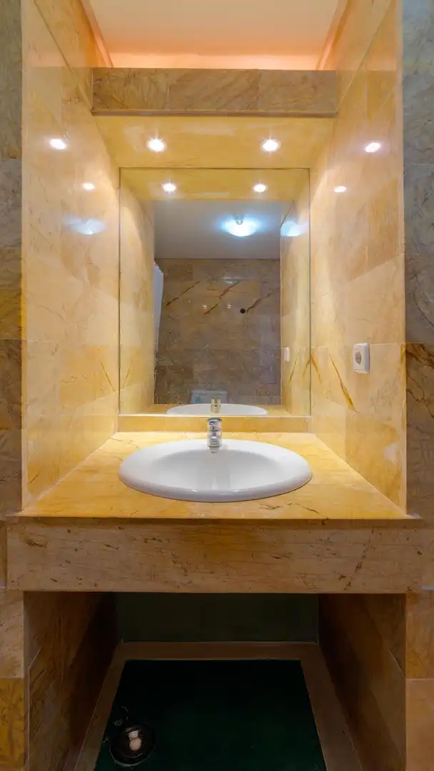 Baño de Ático en venta en Torrevieja con Aire acondicionado, Terraza y Trastero