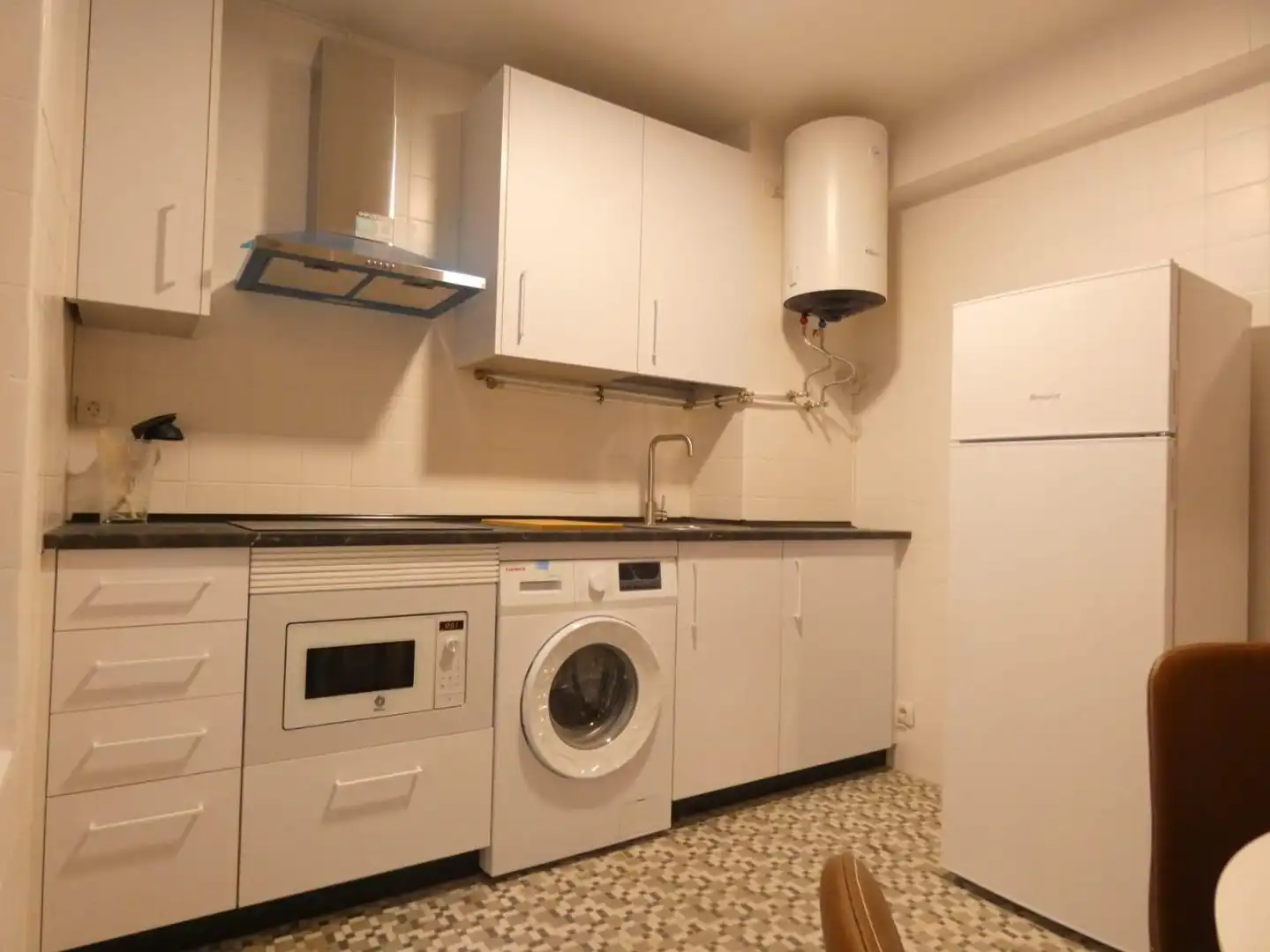 Zimmer in Calle de Eduardo Marquina, 14, Centro