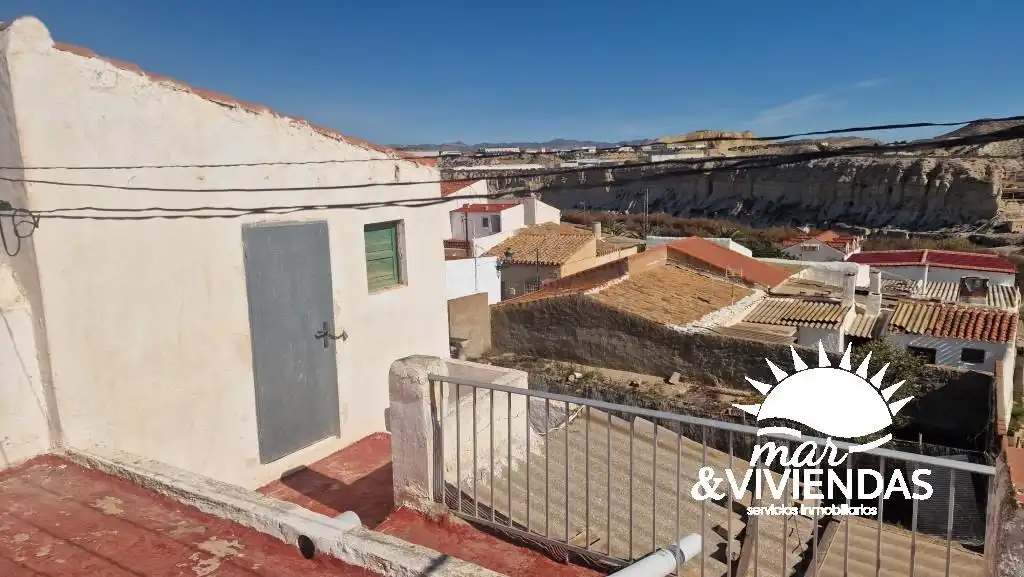 Vista exterior de Casa o xalet en venda en Antas amb Calefacció, Jardí privat i Terrassa