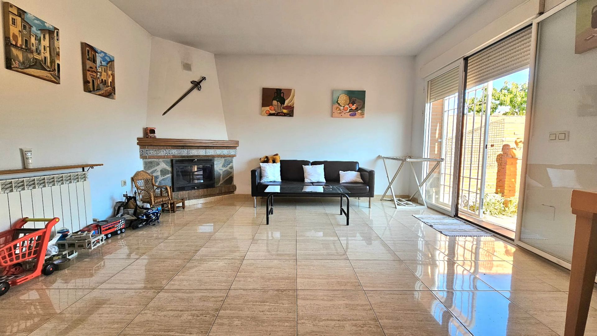 Living room of House or chalet for sale in Yuncos  with Heating, Private garden and Terrace
