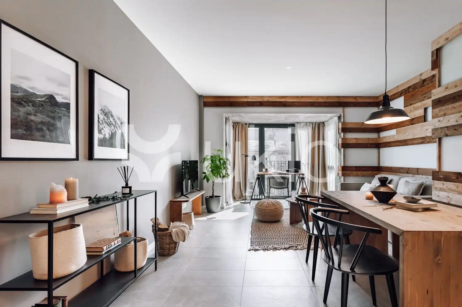 Wohnzimmer von Wohnungen zur Miete in Barcelona mit Klimaanlage, Möbliert und Ofen