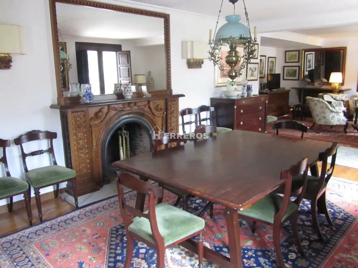 Comedor de Casa o chalet en venta en Ortigosa de Cameros con Calefacción, Terraza y Trastero