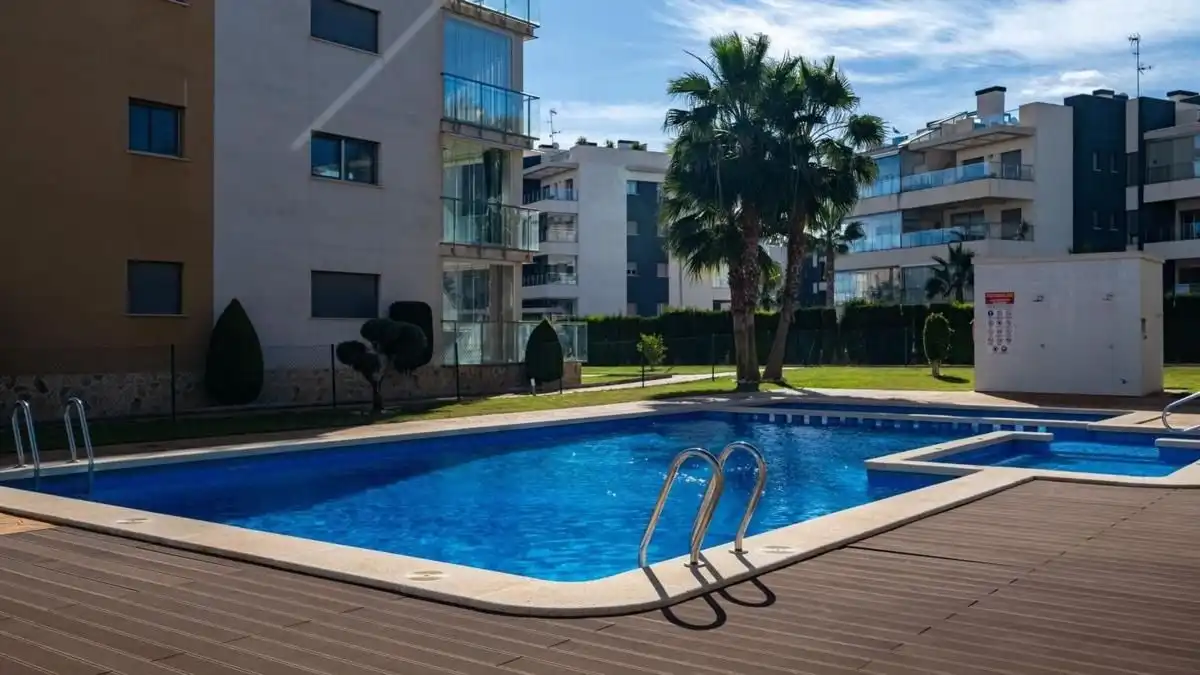 Apartament amb piscina en venda a Orihuela Costa