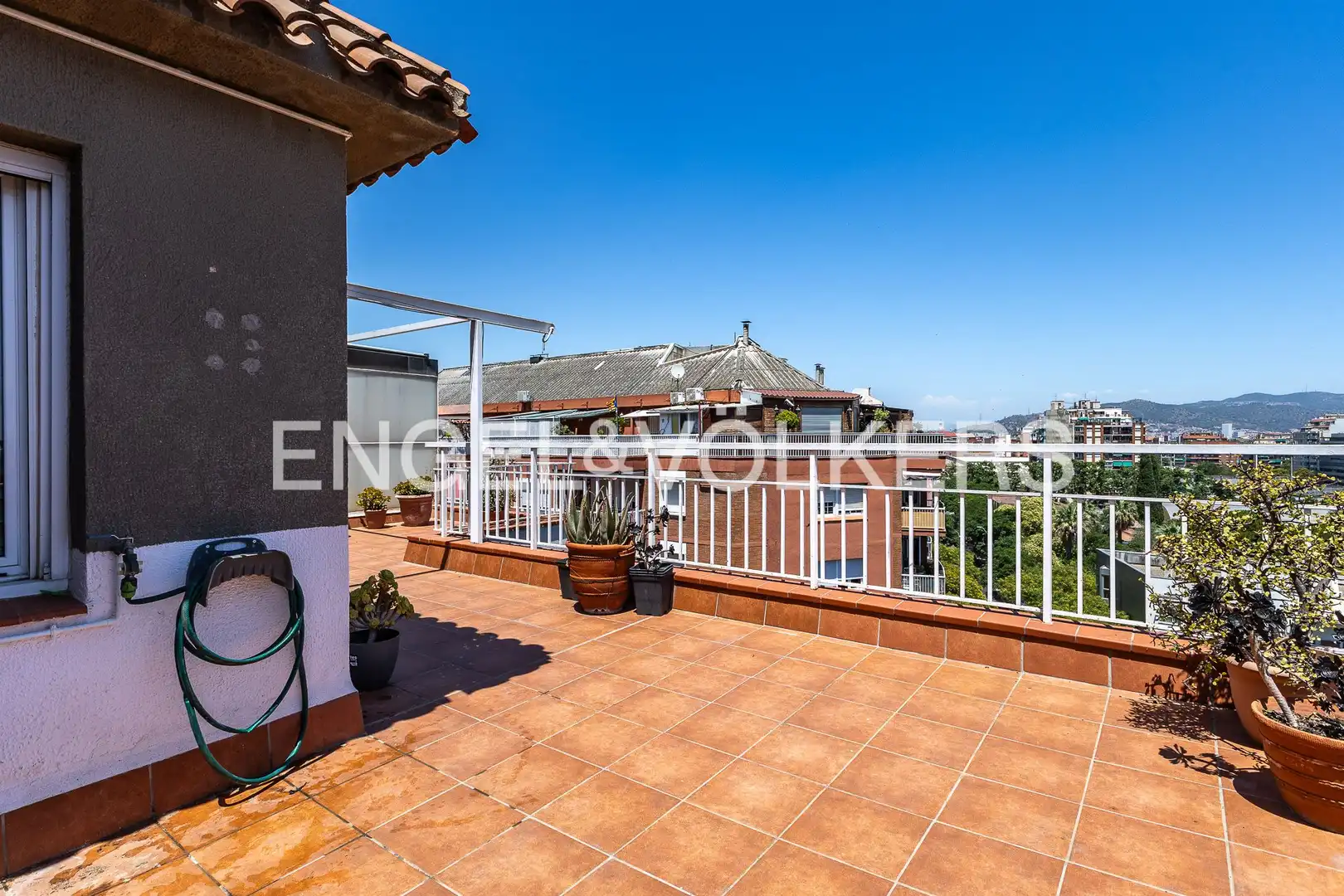 Terraza de Ático en venta en Barcelona con Calefacción