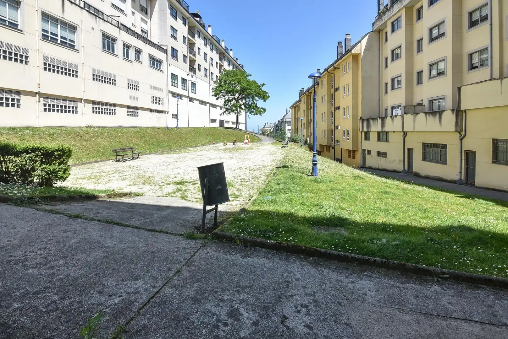 Local de alquiler en Calle XESUS REY MARTINEZ, 1, Vilaboa Sur