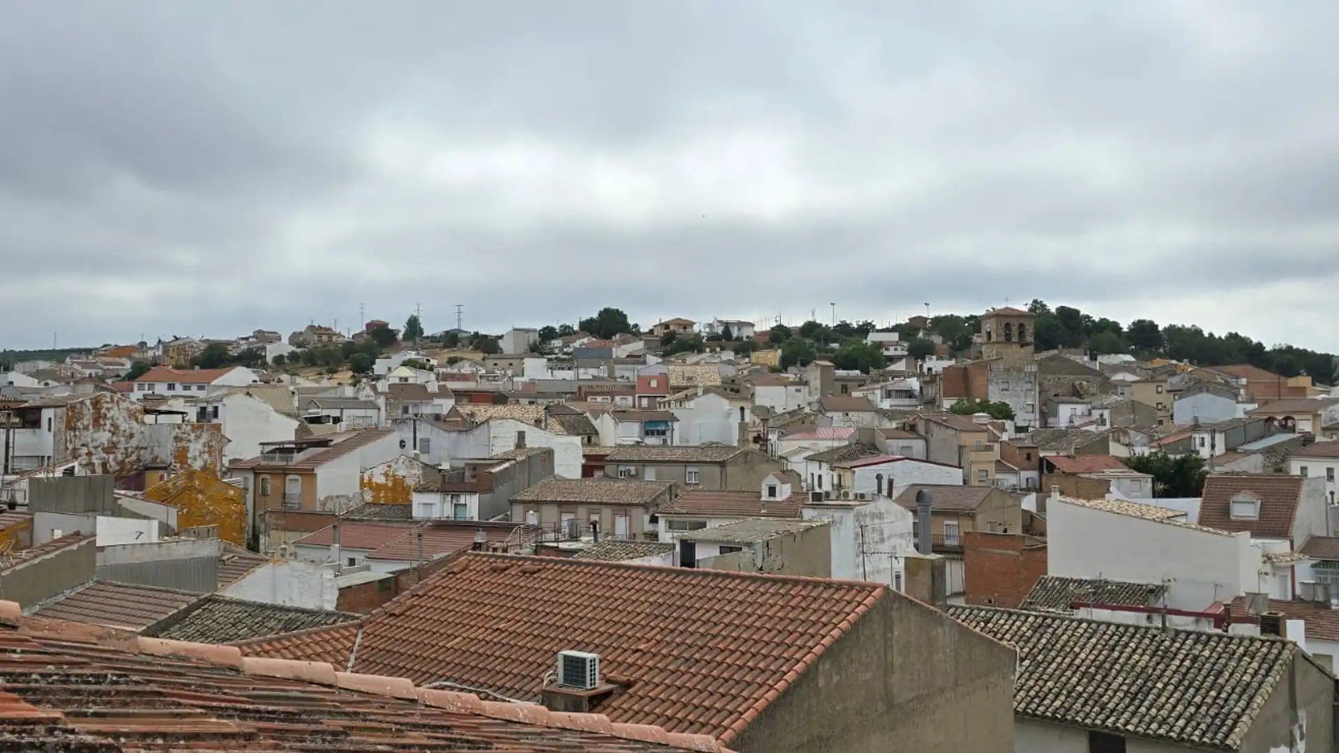 Exterior view of Flat for sale in Rus  with Terrace, Balcony and Alarm