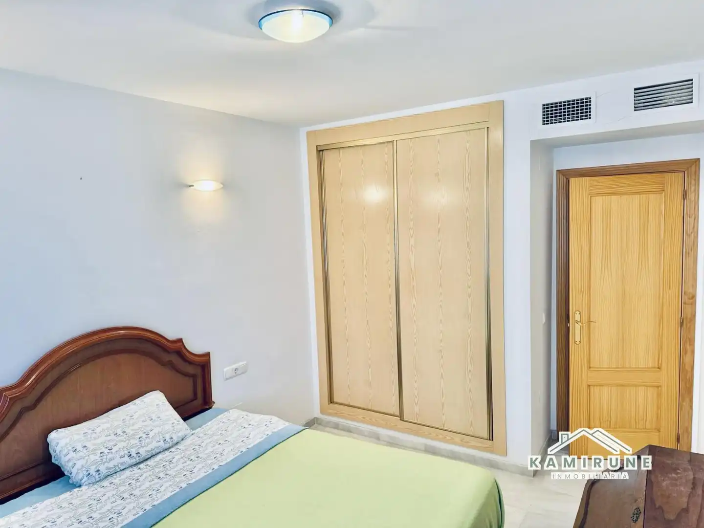 Schlafzimmer von Wohnung zum Verkauf in Málaga mit Klimaanlage, Heizung und Terrasse