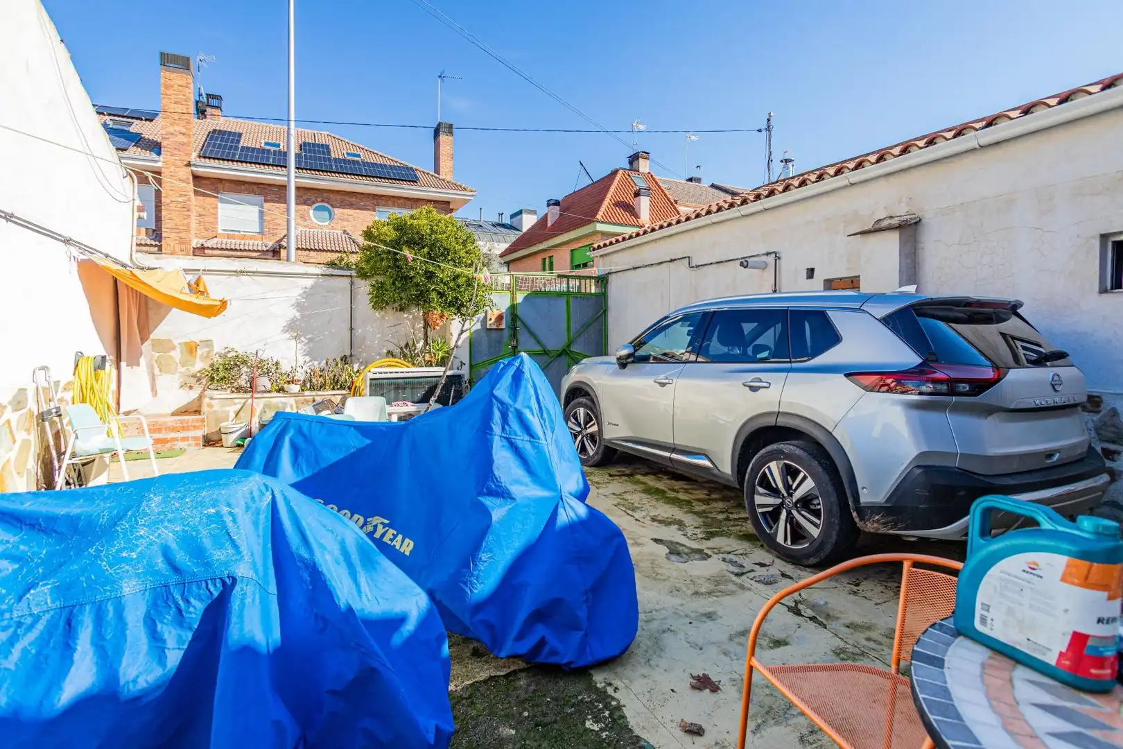 Parking of Houses for sale in Madrid  with Air Conditioner and Heating