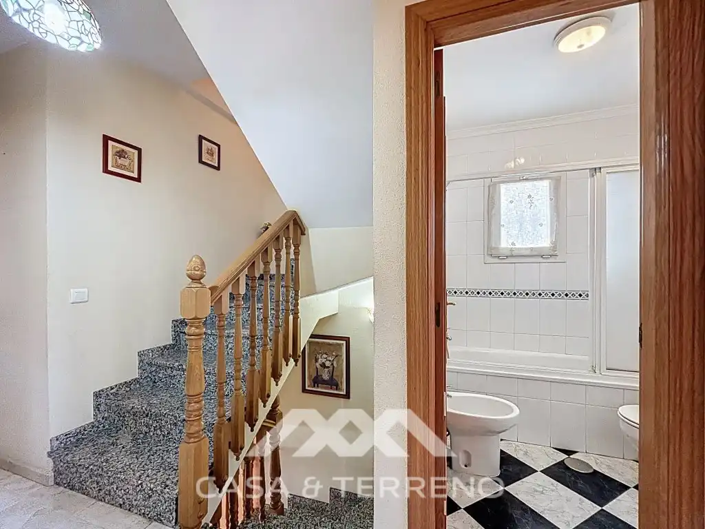 Casa adosada en venda en Vélez-Málaga amb Aire condicionat, Piscina i Microones