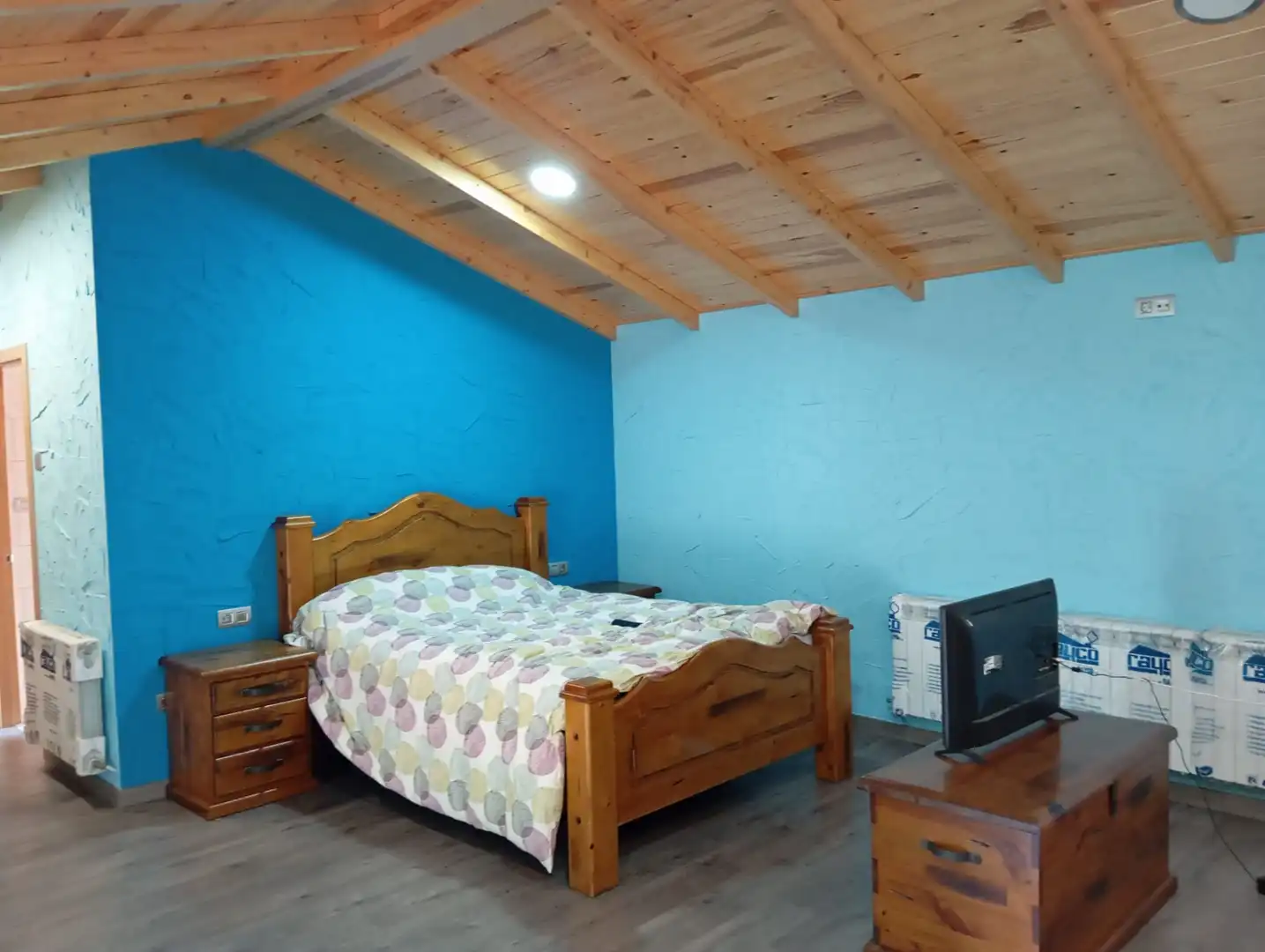 Habitación de Casa o chalet en venta en A Laracha   con Amueblado