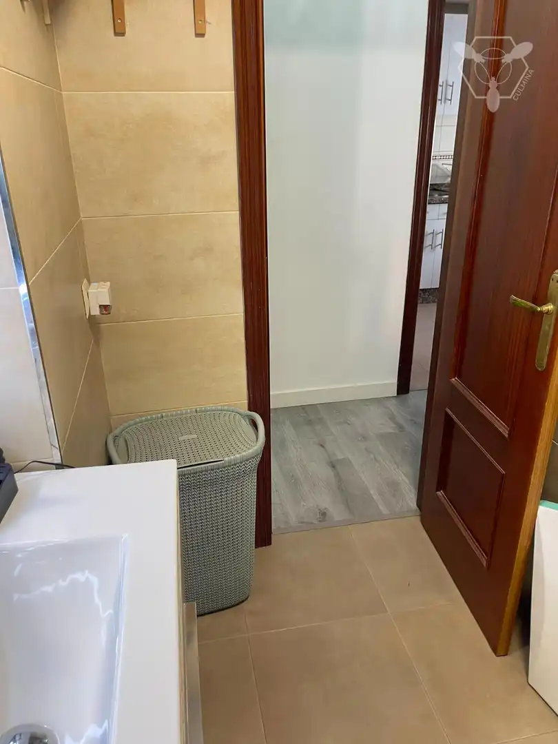 Baño de Piso en venta en Huelva con Aire acondicionado y Terraza