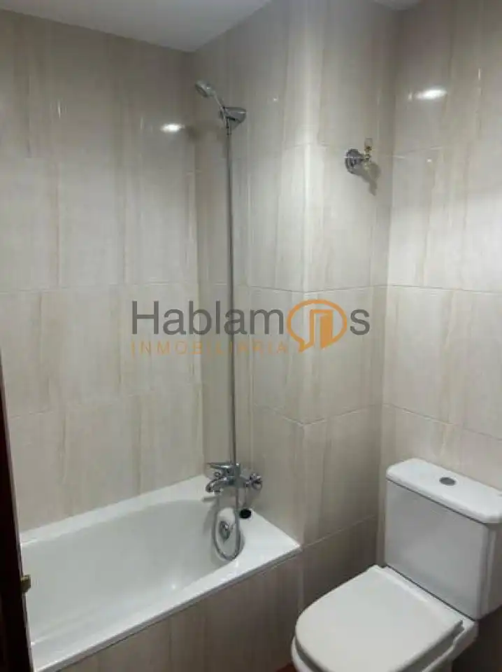 Apartamento con ascensor en venta en San Salvador - Caeira, imagen 8