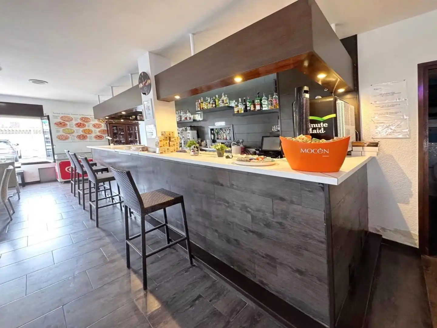 Local en venta en Mont-roig del Camp