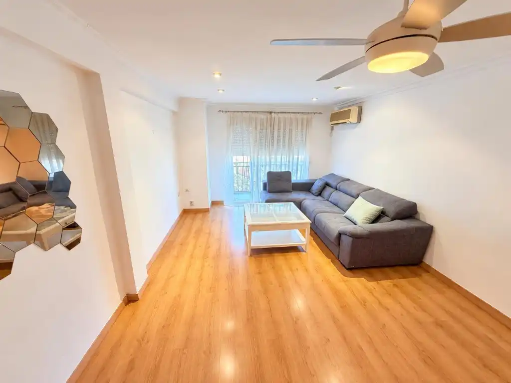 Piso en venta en L'Alcúdia de Crespins