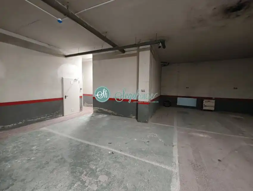 Parkplatz von Wohnung zum Verkauf in Segovia mit Heizung, Parkett und Terrasse