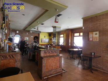 Local comercial en venda a Calle Calle Mirasierra