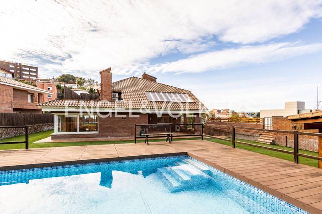 Casa-chalet en Alquiler en La Miranda - Can Candeler