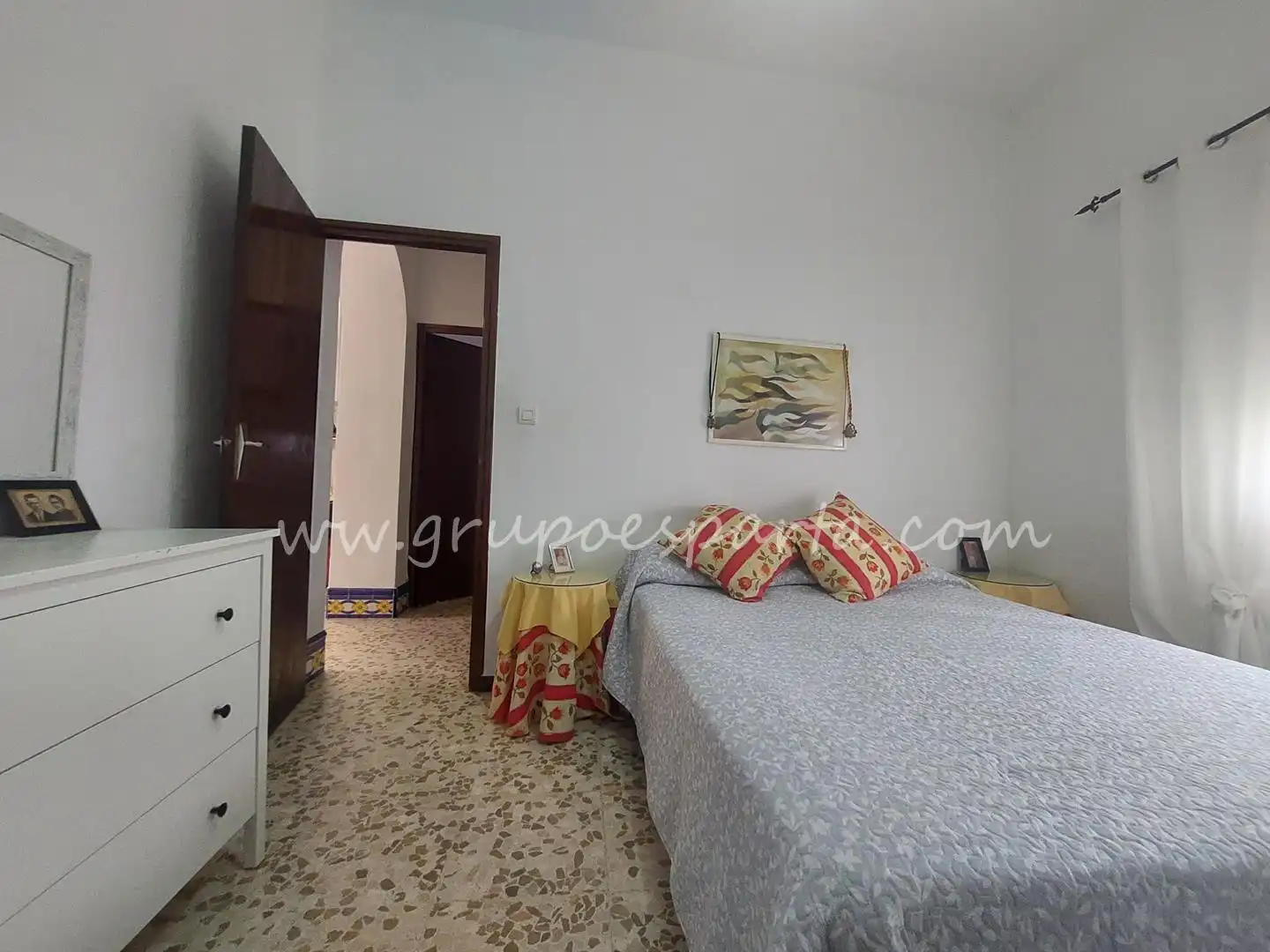 Habitación de Casa adosada en venta en Olivares con Aire acondicionado, Terraza y Amueblado
