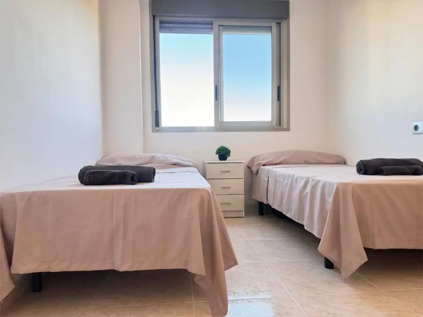Habitación de Piso en venta en La Ràpita con Aire acondicionado, Piscina y Balcón