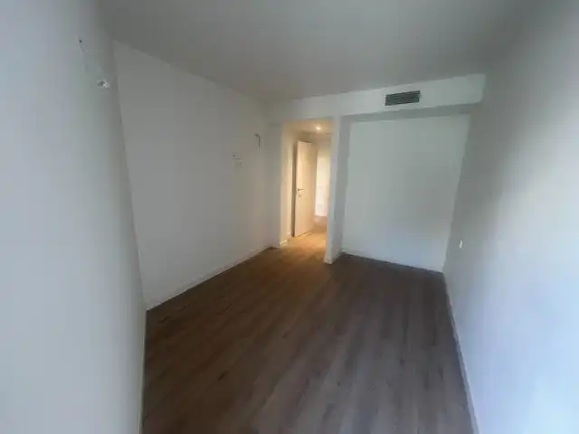 Schlafzimmer von Erdgeschoss zur Miete in Rubí mit Klimaanlage, Heizung und Parkett