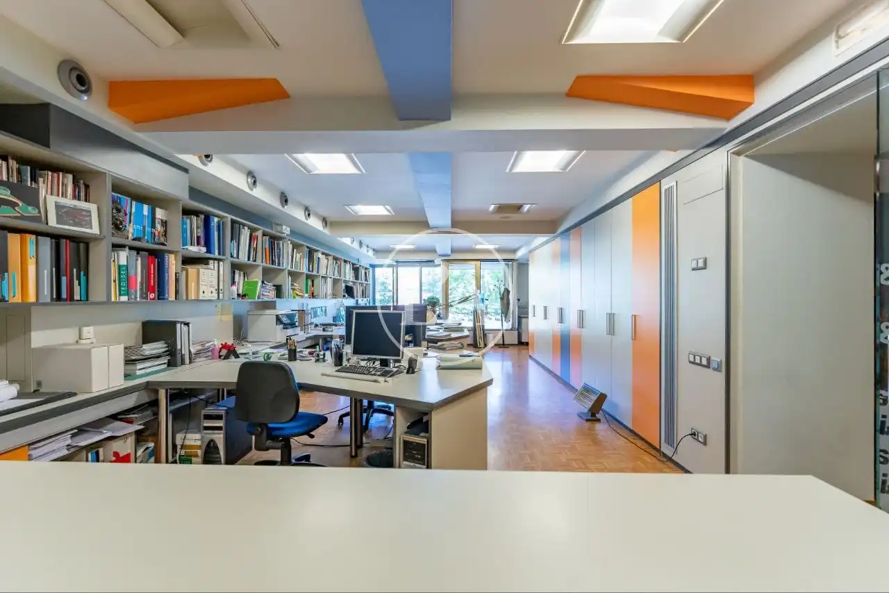Büro zur Miete in Reus mit Klimaanlage, Heizung und Abstellraum