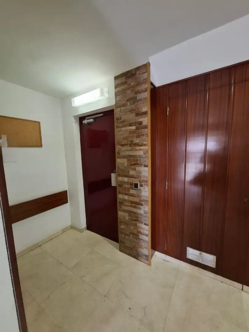 Piso con terraza en venta en Carrer Angel Guimerà, imagen 2