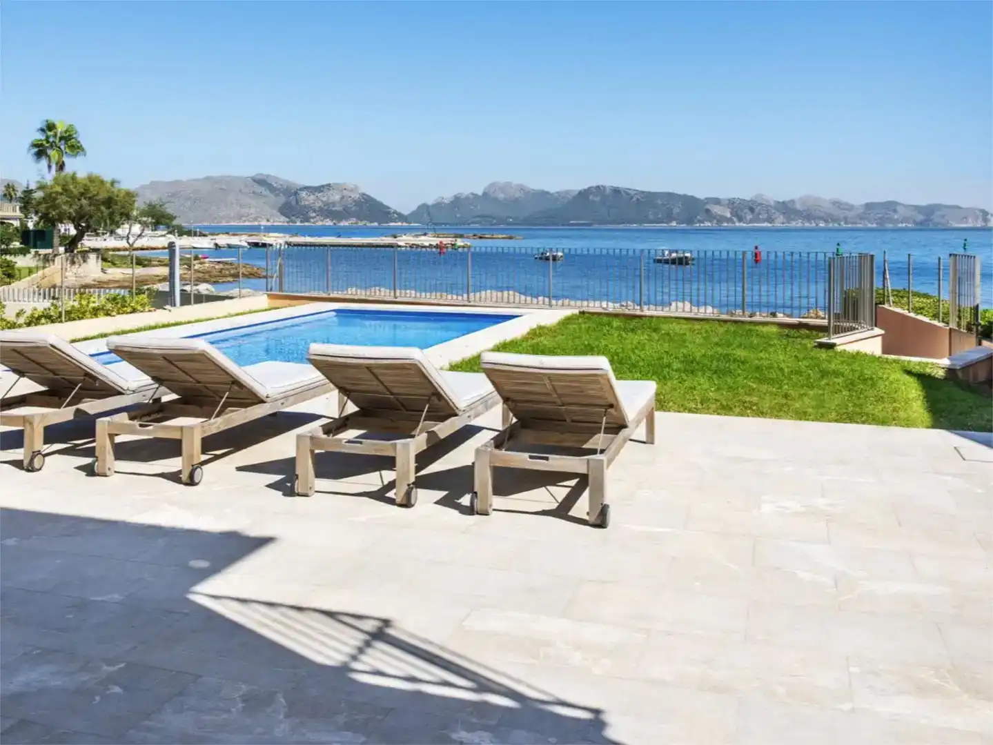 Terrassa de Pis en venda en Alcúdia amb Aire condicionat, Jardí privat i Parquet