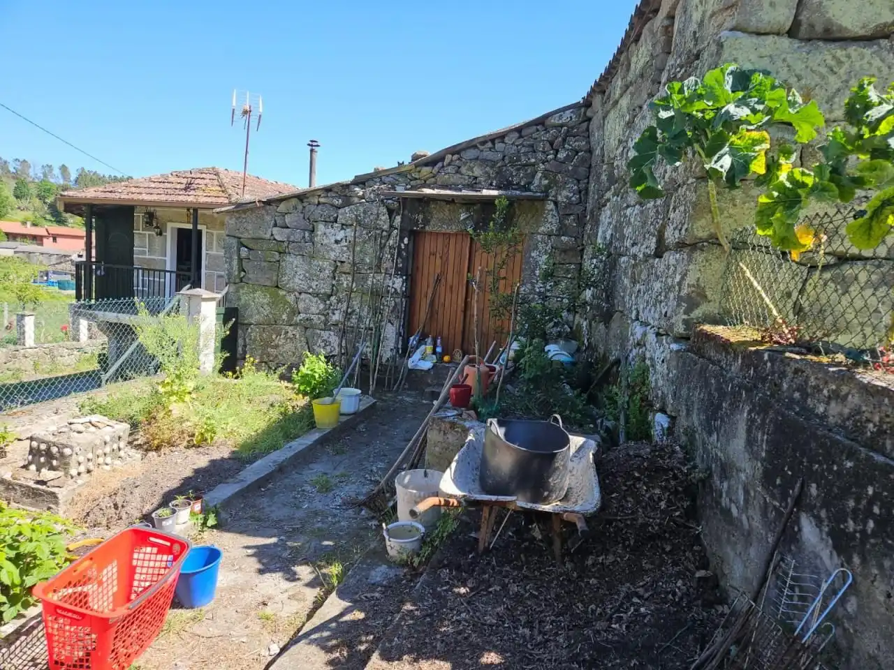 Houses for sale in Aldea Naves, 38, Ventiun