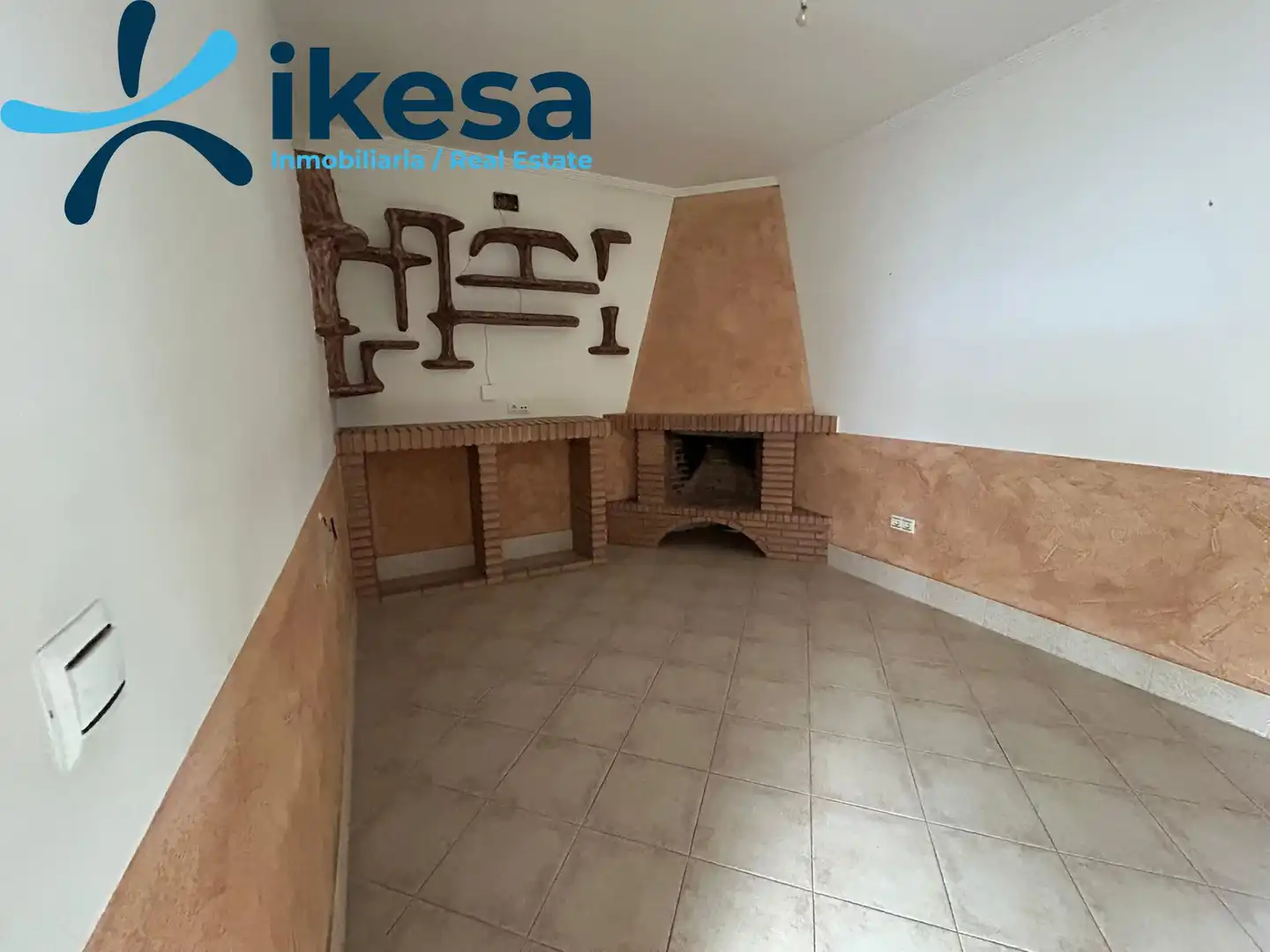 Casa adosada en venta en Tharsis