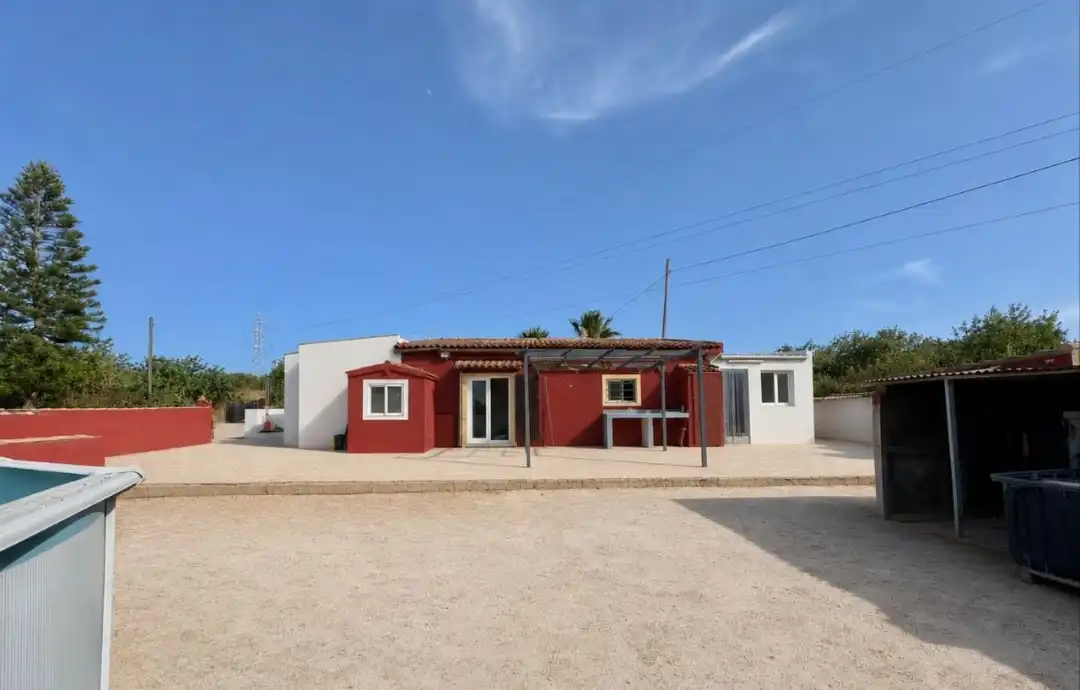 Außenansicht von Country house zum Verkauf in Cartagena mit Privatgarten, Abstellraum und Schwimmbad
