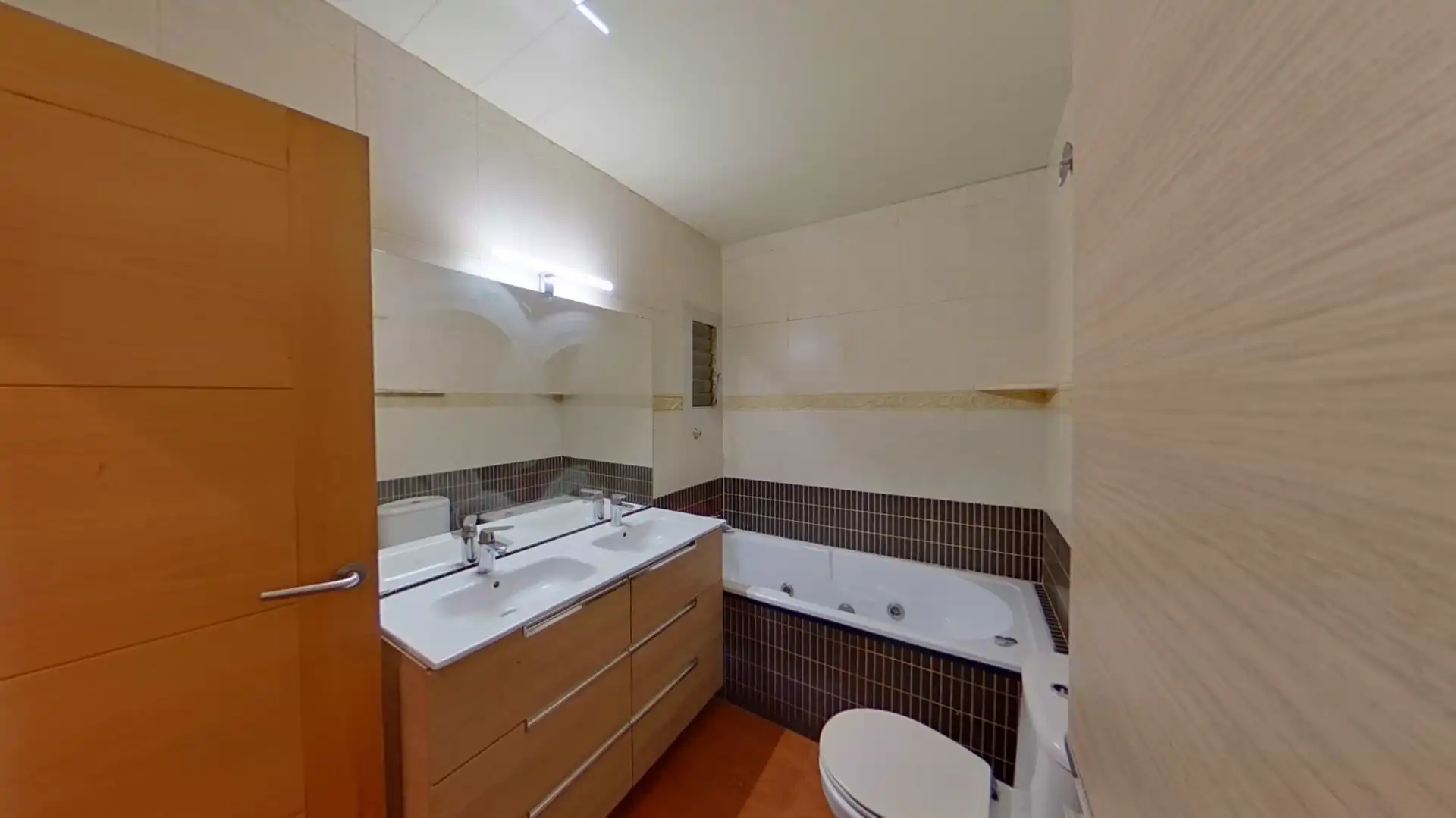 Bathroom of Flat for sale in Montcada i Reixac  with Balcony