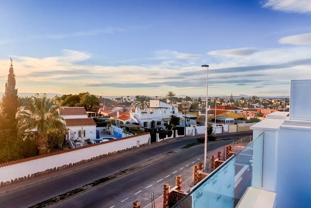 Reihenhaus mit Terrasse zum Verkauf in Pilar de la Horadada ciudad, imagen 64